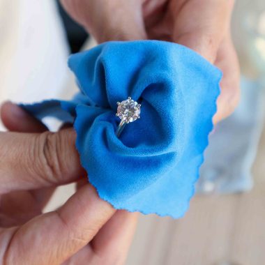 Gold und Goldschmuck reinigen